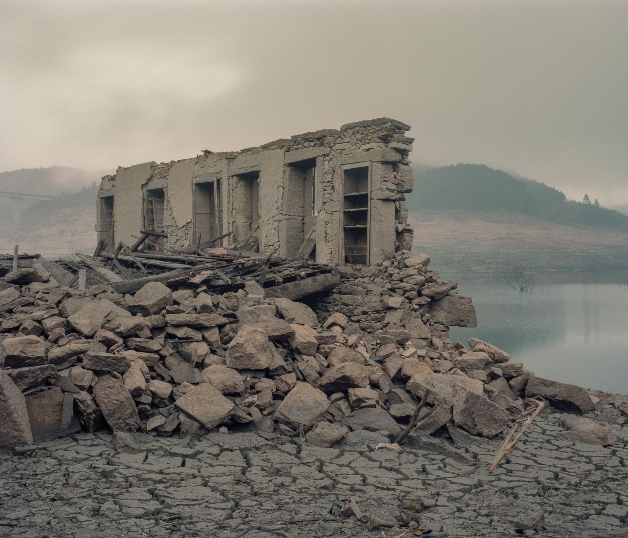 Beyond the Lake (Premio Marco Pesaresi 2025) — 2